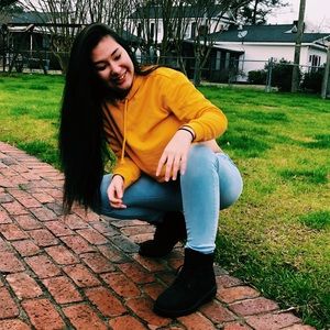 Meet your Posher, Sala